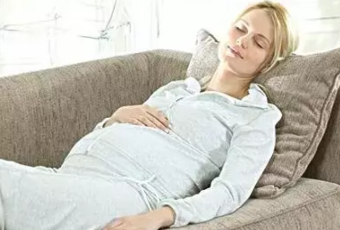 <b>怀孕28周胎动频繁正常吗，胎动频繁正常吗</b>