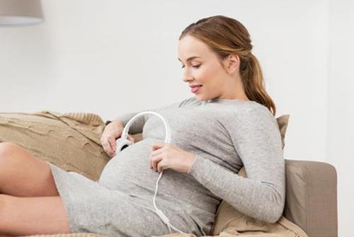 孕八周尿频厉害是怎么回事