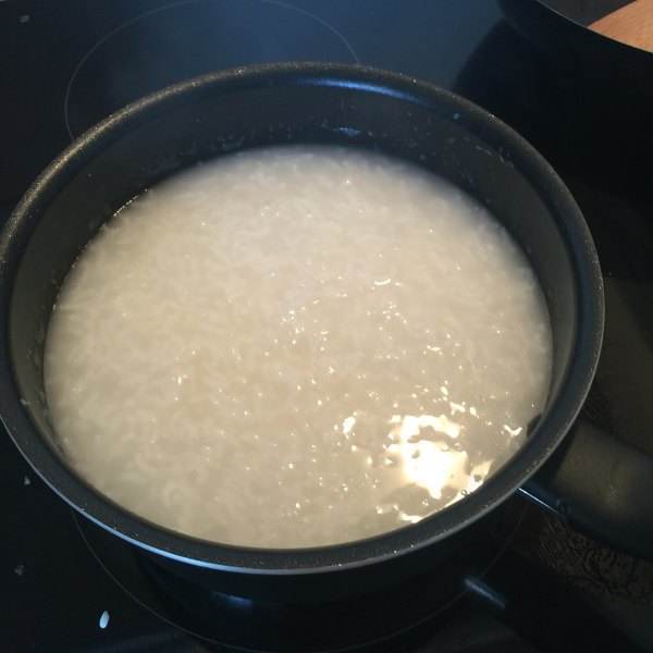 宝宝一直拉稀水便怎么办,把它去壳煮粥 - 四明妇幼