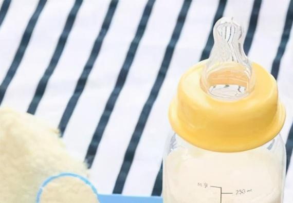 刚出生的婴儿一次喝多少奶粉，这5大标准必须有
