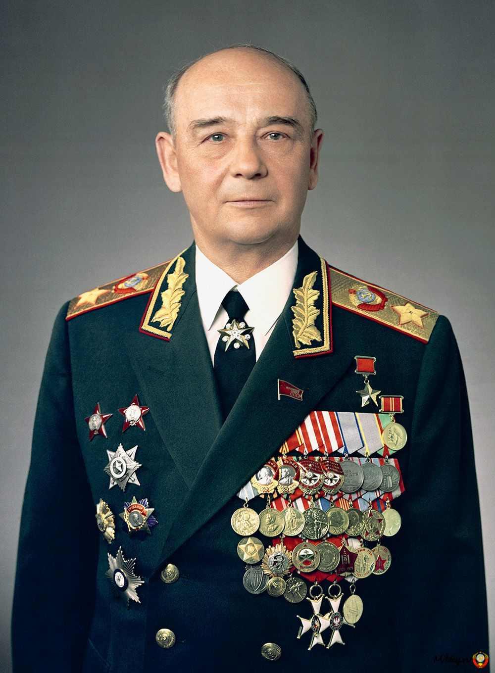 Годы жизни маршала. Маршал Соколов министр обороны СССР.