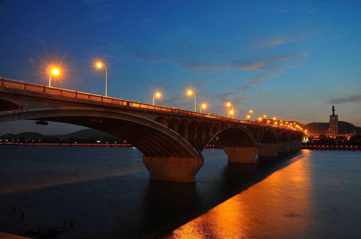 2024九江长江大桥游玩攻略,...达，大桥本身景色一般，毕...【去哪儿攻略】