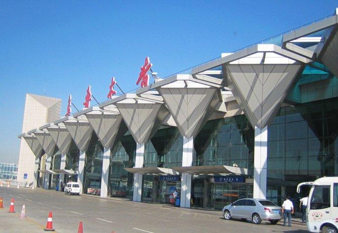 乌鲁木齐地窝堡国际机场全景