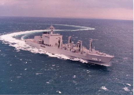 日本 摩周 级补给舰 快懂百科