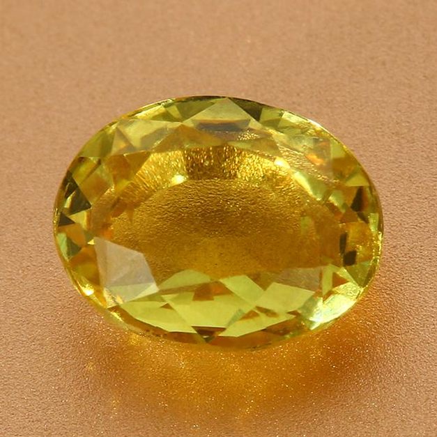 金绿宝石 晶体属斜方晶系的氧化物矿物 头条百科